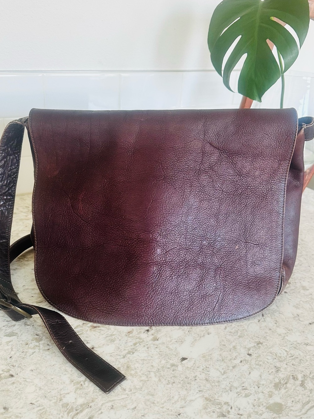 Women's Leather Satchel in Dark Brown